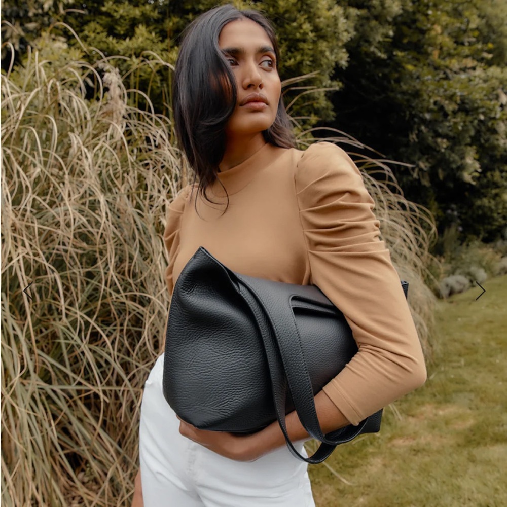 Cuyana System Tote 13” - Picture 11 of 16